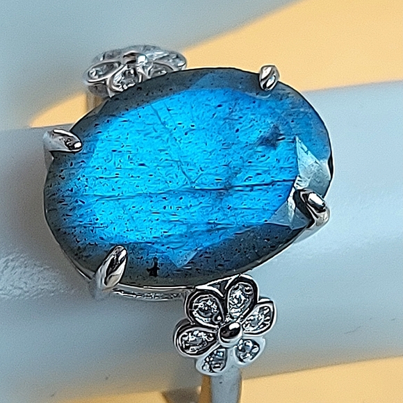Natural Labradorite & CZ 925 Sterling Silver Ring Sz 6.75 - Picture 2 of 6
